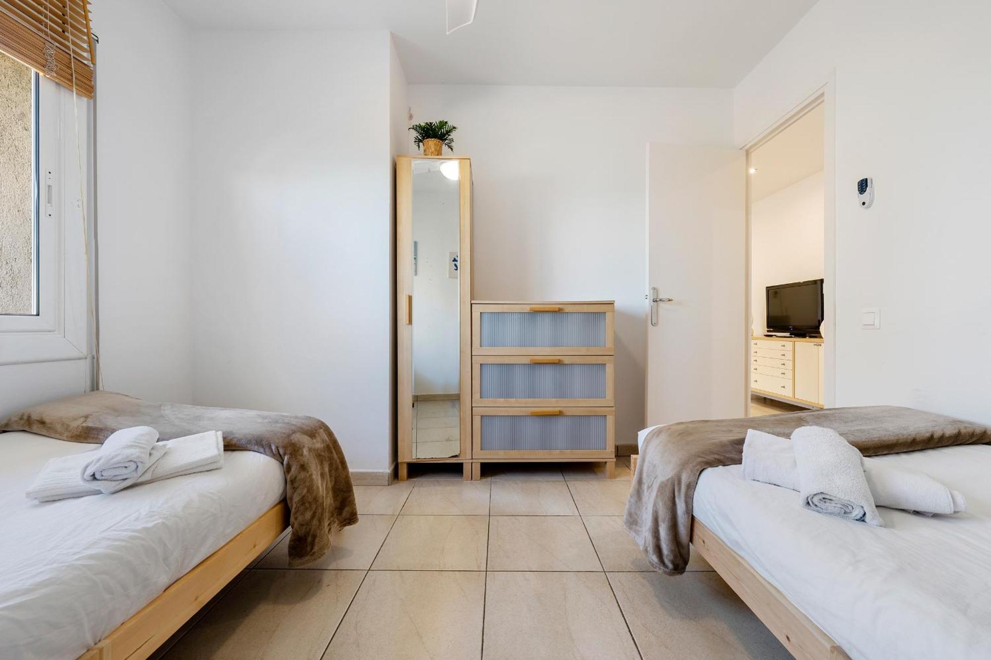 Hauzify I Apartament Llevant 圣苏珊娜 外观 照片