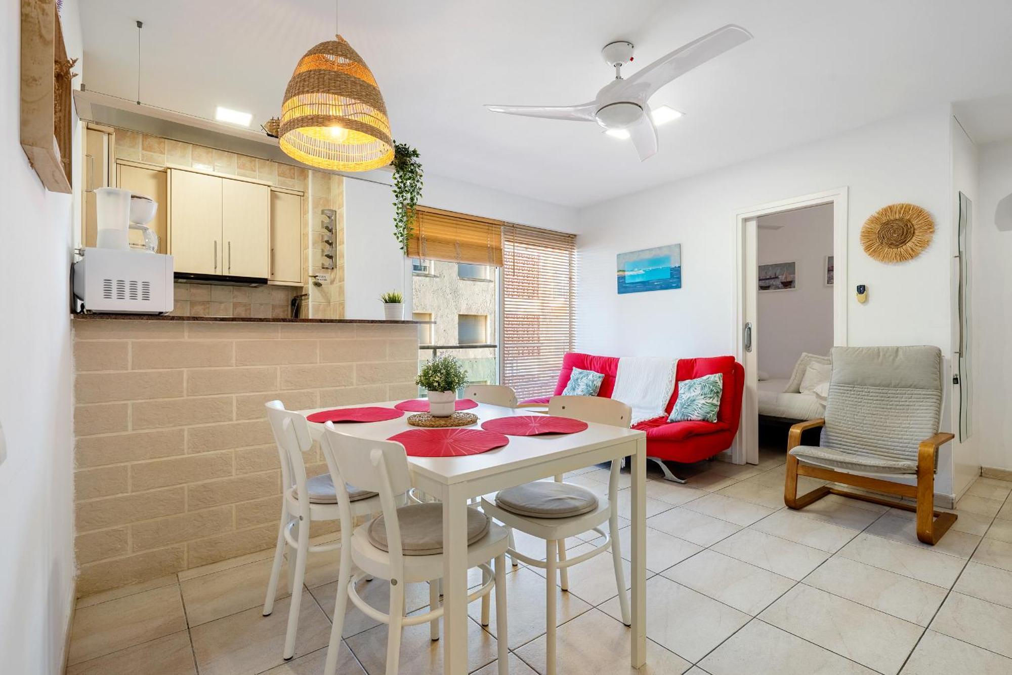 Hauzify I Apartament Llevant 圣苏珊娜 外观 照片