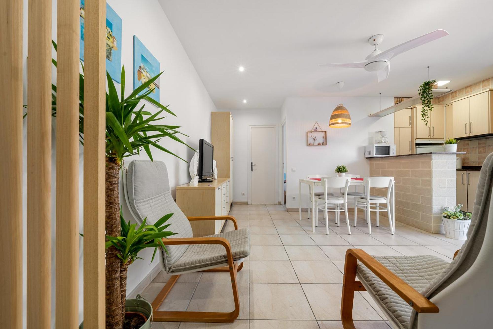 Hauzify I Apartament Llevant 圣苏珊娜 外观 照片